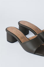 Load image into Gallery viewer, Sandalias Merina
